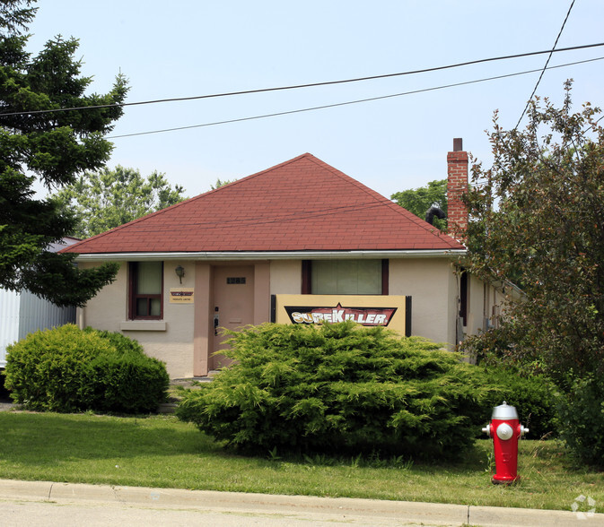 1281-1285 St Marys Ave, Mississauga, ON for rent - Primary Photo - Image 1 of 2