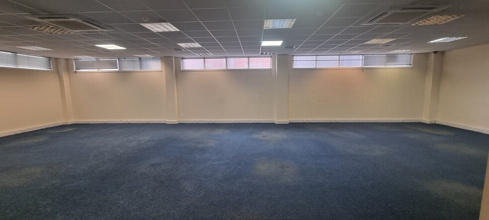 157-159 Broad St, Glasgow to rent - Interior Photo - Image 1 of 13