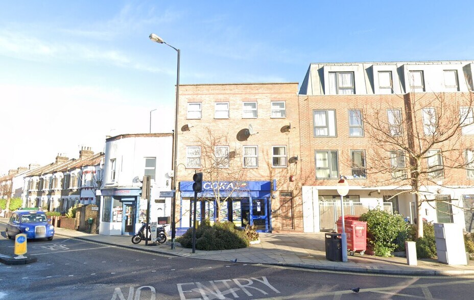 119 Southampton Way, London for sale - Building Photo - Image 2 of 5