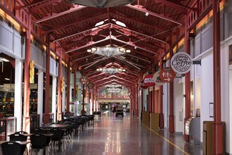 5250 International Dr, Orlando, FL to rent Interior Photo- Image 2 of 2