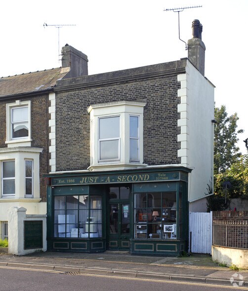 109 Milton Rd, Gravesend for sale - Primary Photo - Image 1 of 1