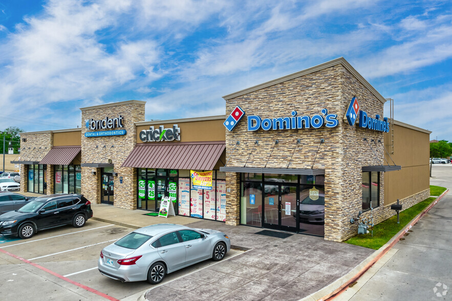 1101 N Main St, Euless, TX for sale - Primary Photo - Image 1 of 1