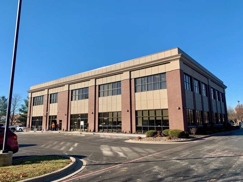 4350 S National, Springfield, MO for sale - Building Photo - Image 1 of 1