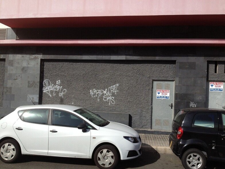 Retail in Las Palmas de Gran Canaria, Las Palmas for sale - Building Photo - Image 3 of 6