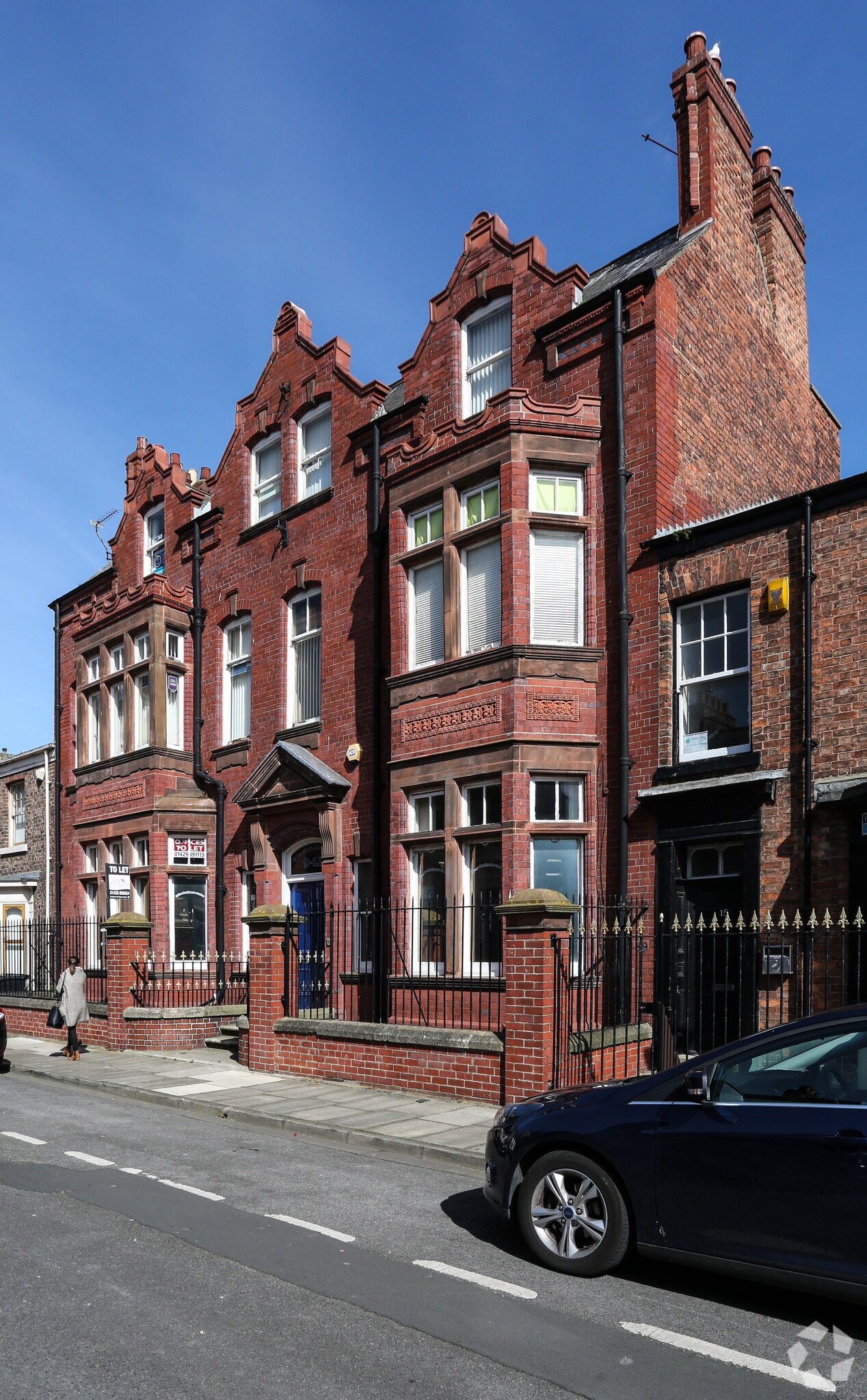 9-13 Scarborough St, Hartlepool for sale Primary Photo- Image 1 of 1