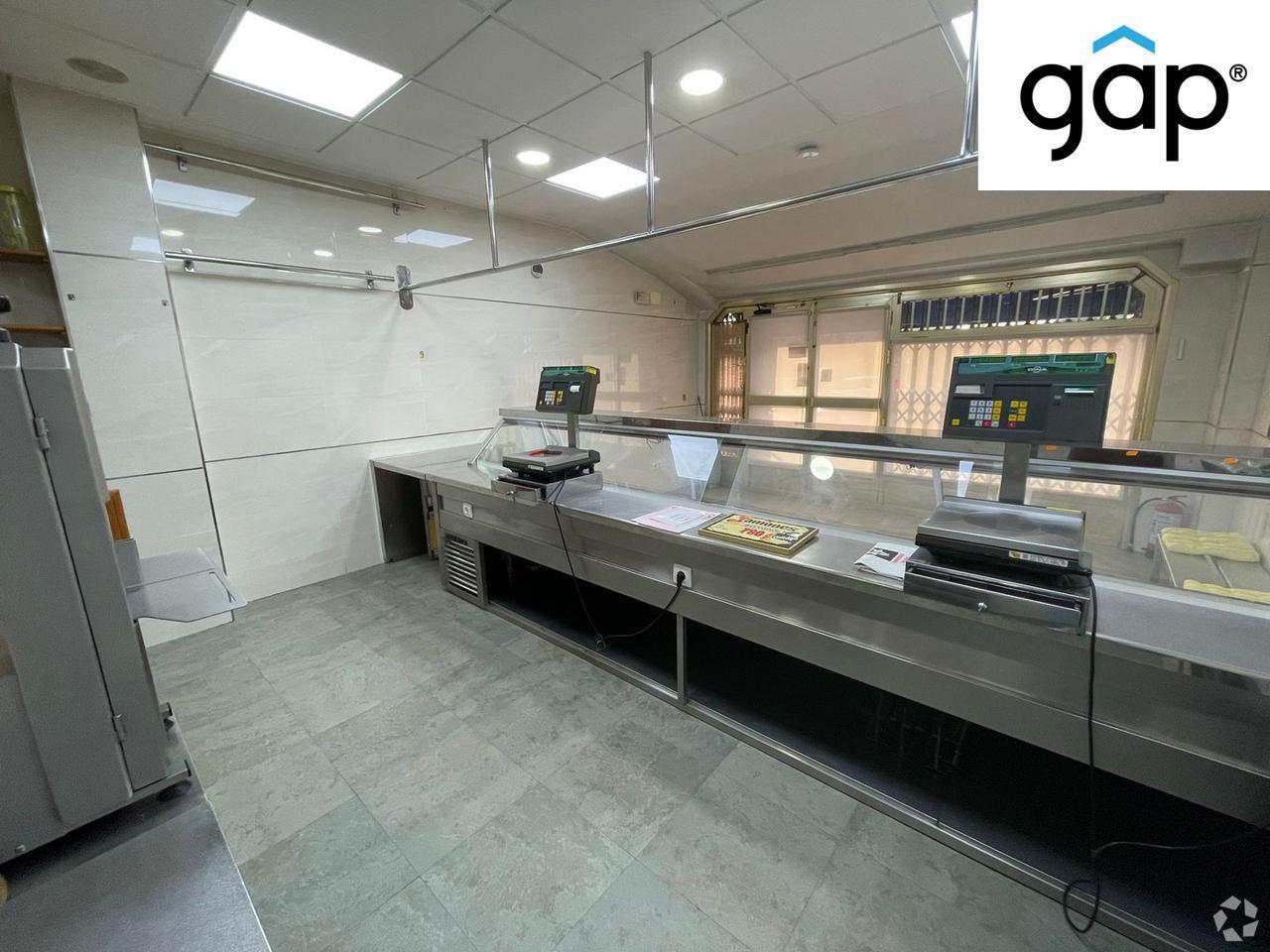 Retail in Cuenca, Cuenca to rent Interior Photo- Image 1 of 5