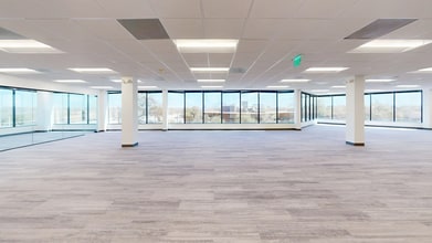 6600 Lyndon B Johnson Fwy, Dallas, TX to rent Interior Photo- Image 2 of 9