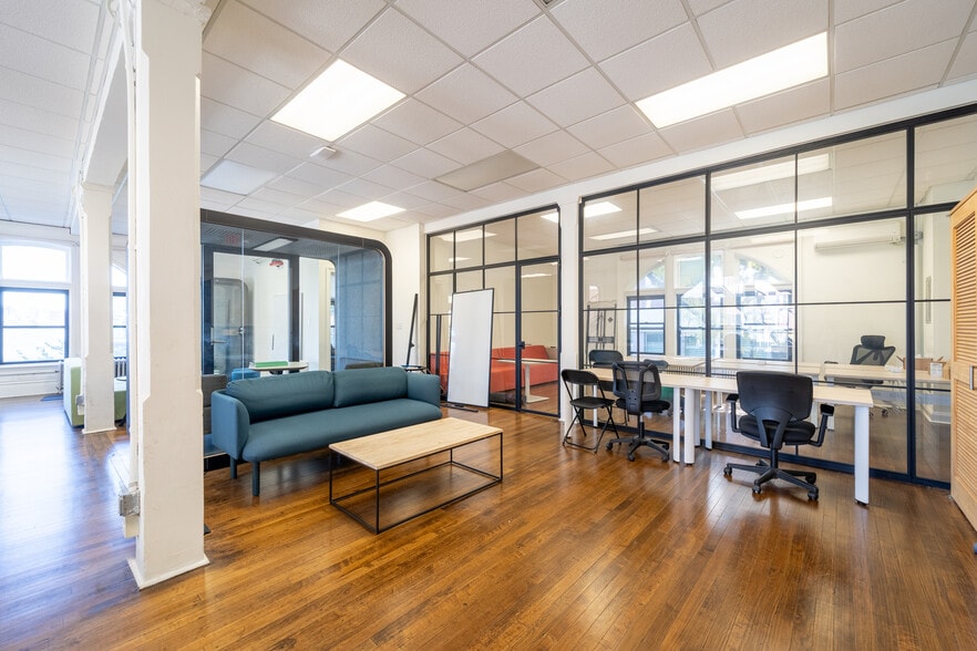 1 Newark St, Hoboken, NJ to rent - Interior Photo - Image 3 of 18