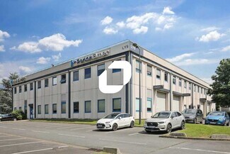 More details for Office, Light Industrial to Rent