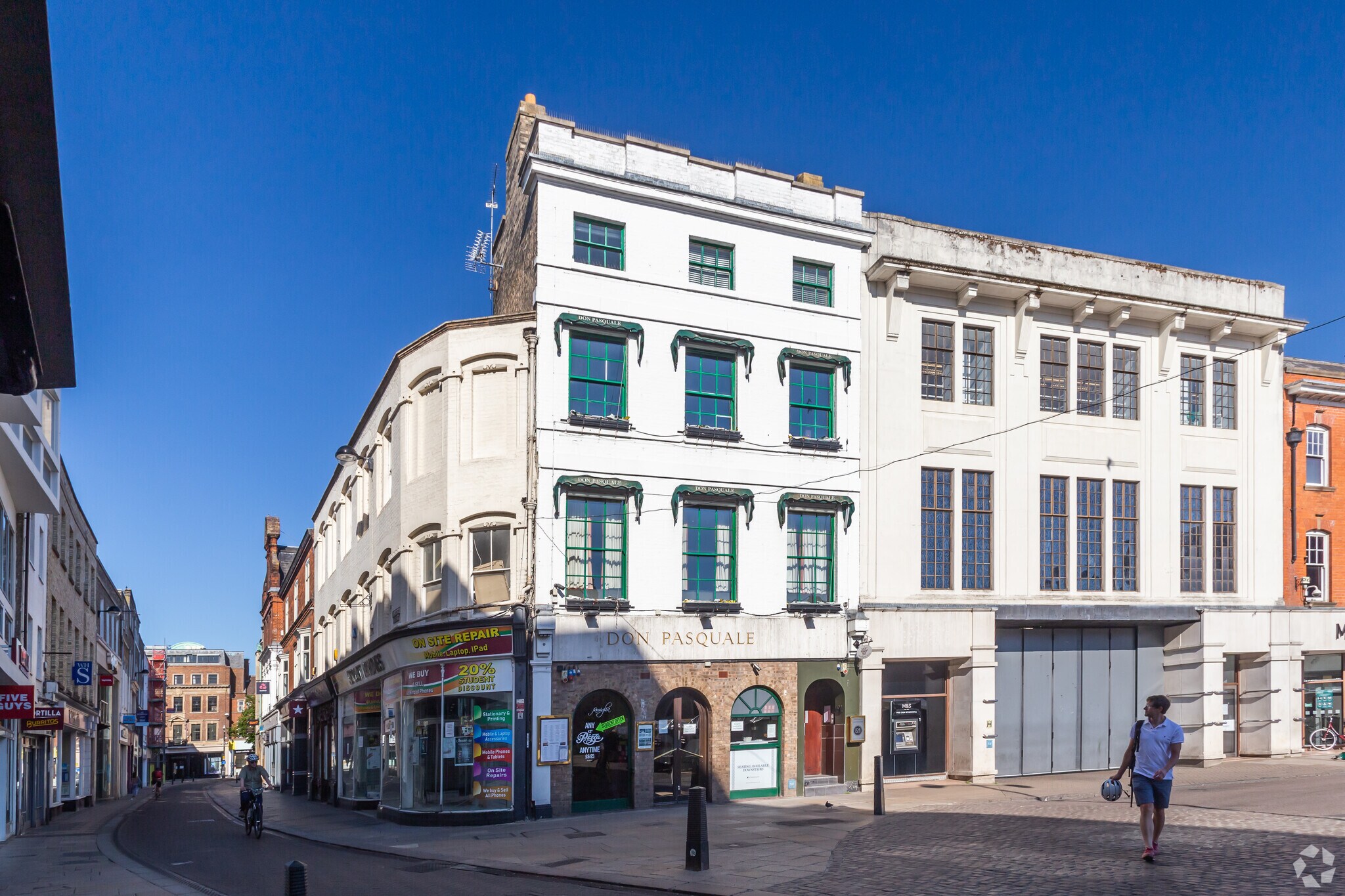 12-12A Market Hl, Cambridge for sale Primary Photo- Image 1 of 1