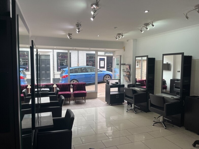 Music Hall Ln, Dunfermline to rent - Building Photo - Image 2 of 5