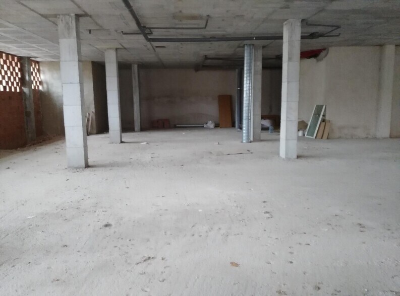 Retail in Calasparra, Murcia for sale - Interior Photo - Image 2 of 9