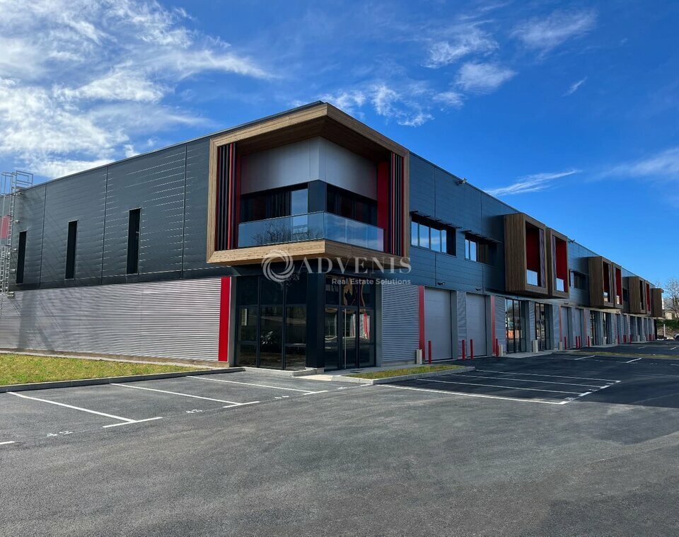Light Industrial in Avrainville to rent Building Photo- Image 1 of 4