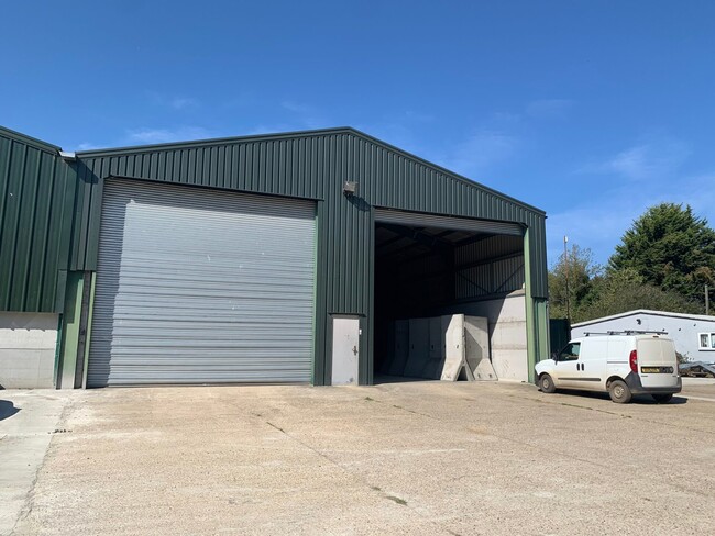 More details for Corn Barn, Mole Hall Farm Estate, Widdington - Industrial to Rent