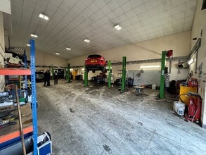 352 London Rd, Stretton On Dunsmore to rent Interior Photo- Image 2 of 3