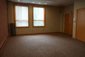 27 Siemon Company Dr, Watertown, CT for rent Interior Photo- Image 1 of 1