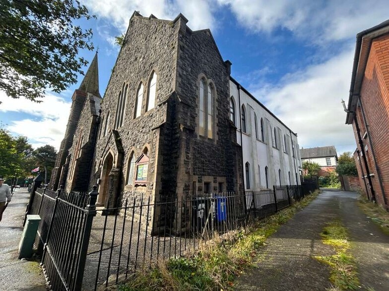 64 Woodvale Rd, Belfast for sale - Building Photo - Image 1 of 3