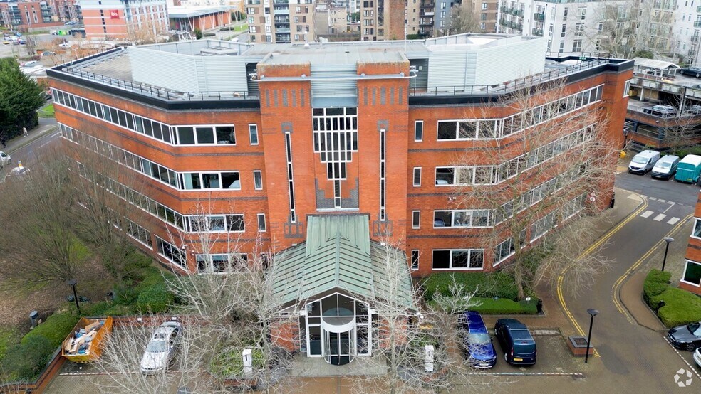 Maxwell Rd, Borehamwood for sale - Aerial Video - Image 2 of 24