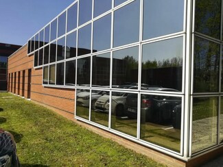 More details for 1 Rue Blaise Pascal, Trappes - Office to Rent