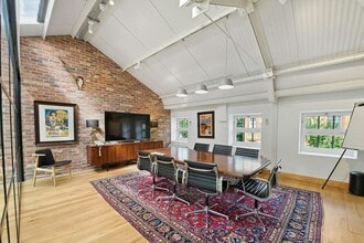 Arnold Cir, London to rent Interior Photo- Image 2 of 9