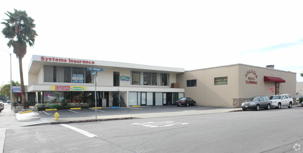 305-307 N Santa Anita Ave, Arcadia, CA for rent - Building Photo - Image 2 of 3