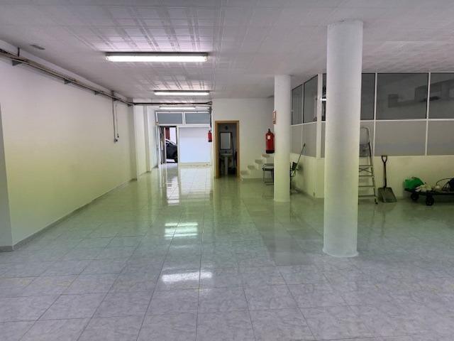 Castellbisbal, BAR 08755 - Unit 3 - - Interior Photo - Image 2 of 10