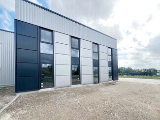 More details for Light Industrial to Rent
