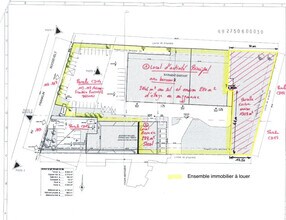 Light Industrial in Décines-Charpieu to rent Floor Plan- Image 1 of 13