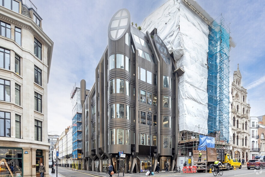 66-67 St James's St, London for sale - Primary Photo - Image 1 of 1