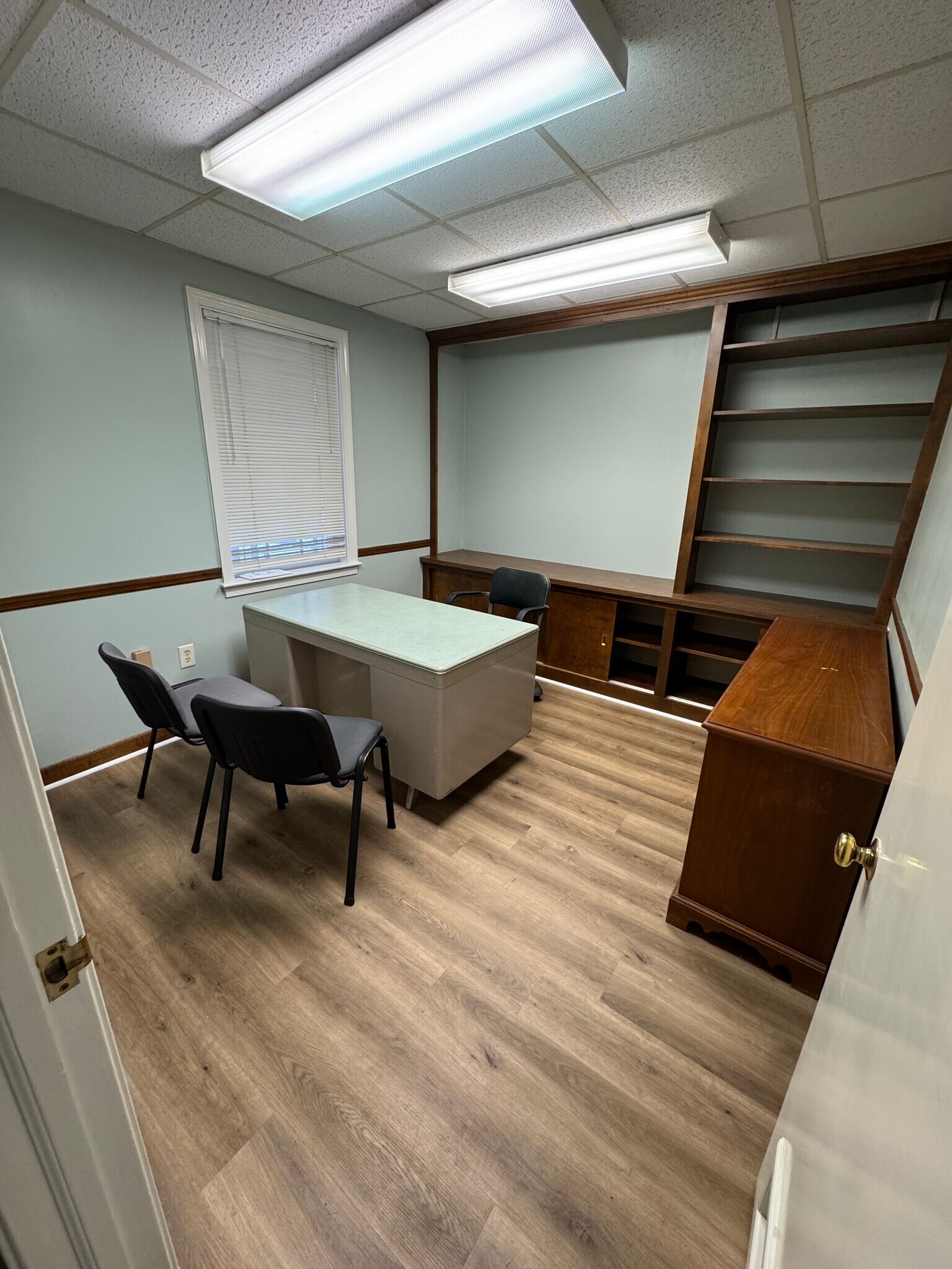 365-371 E Saint John St, Spartanburg, SC to rent Interior Photo- Image 1 of 27