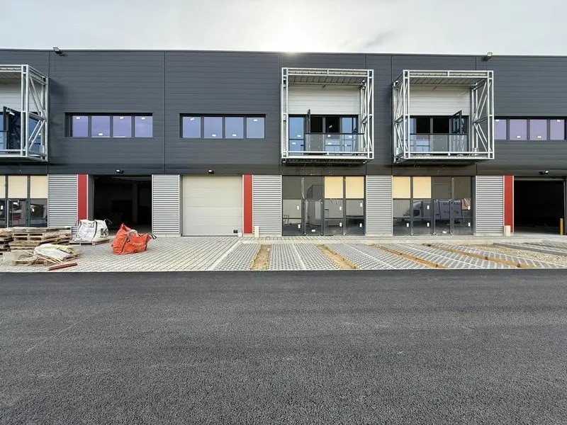 42 Rue Benoit Frachon, Bobigny to rent Building Photo- Image 1 of 7