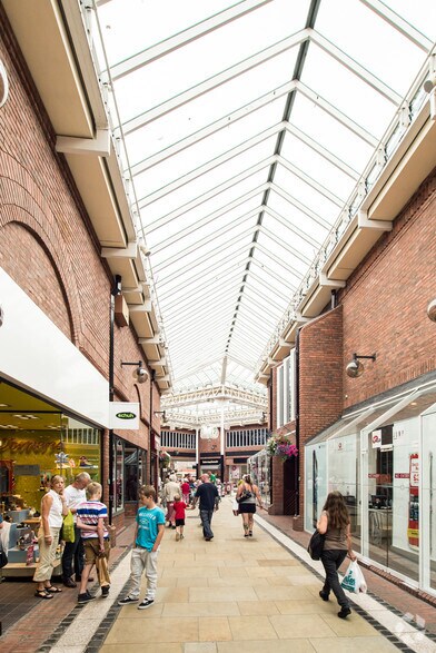 Globe Ln, Carlisle for sale - Building Photo - Image 1 of 1