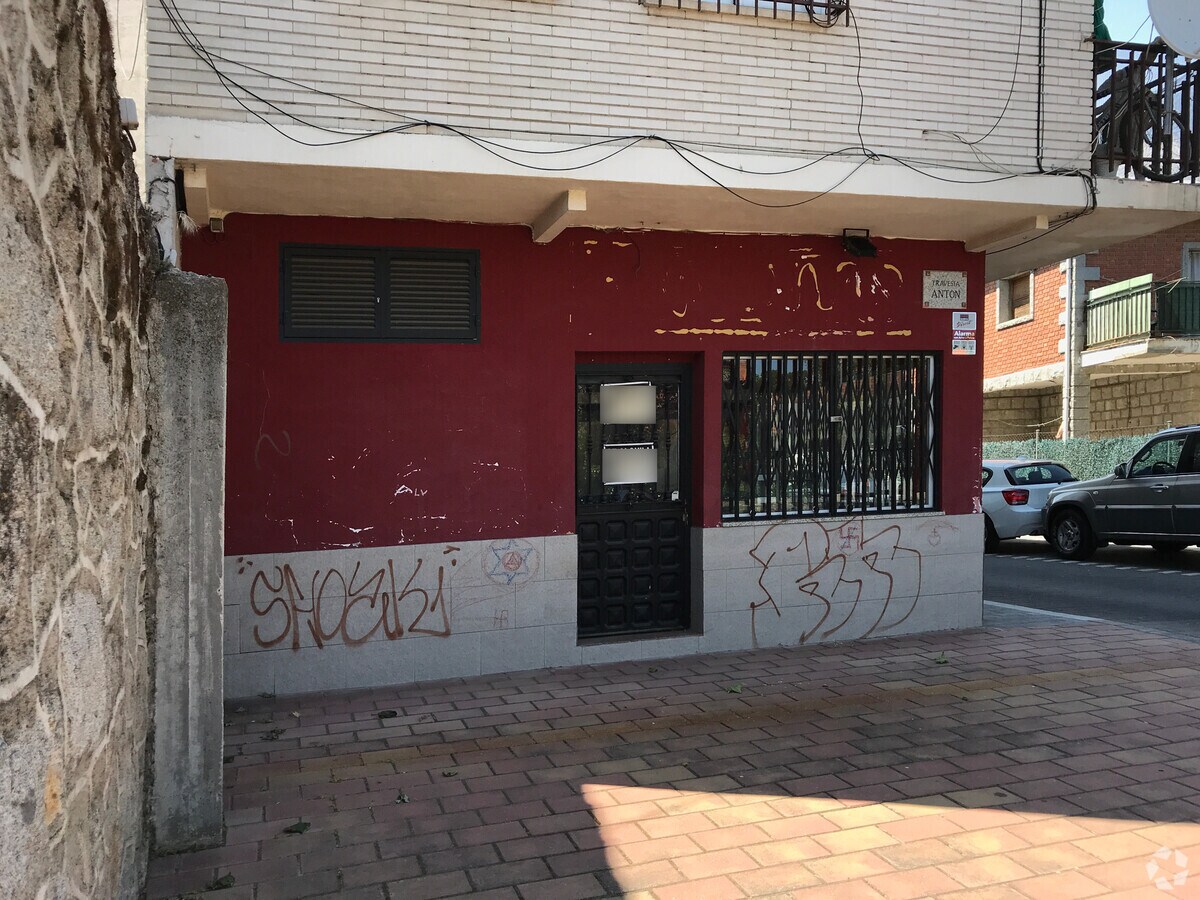 Travesía Antón, 1, Moralzarzal, MAD 28411 - Unit Puerta 01, Esc. 1 -  - Interior Photo - Image 2 of 2