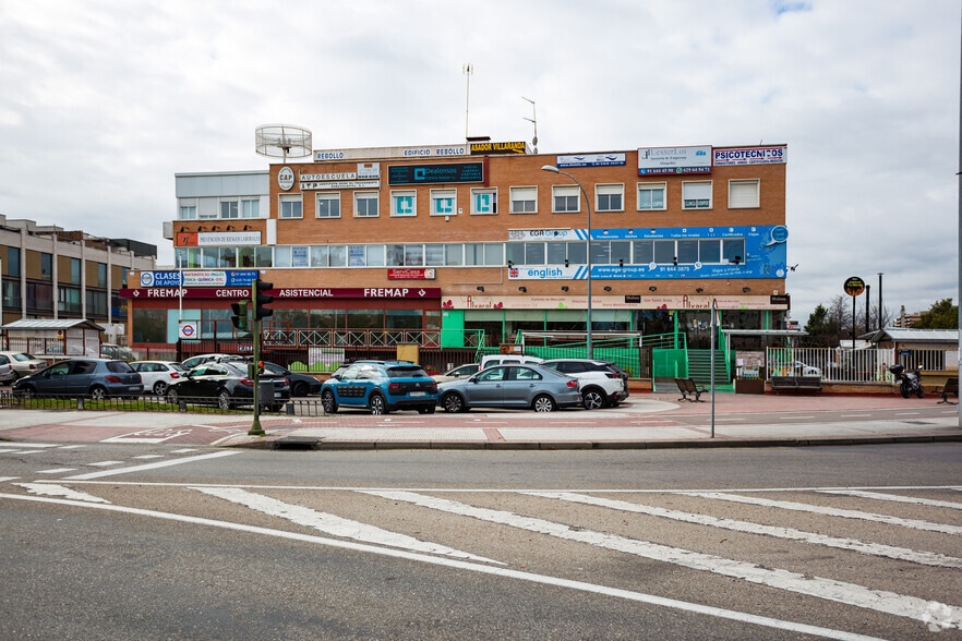 Calle Olímpico Francisco Fernández Ochoa, 18, Alcorcón, Madrid to rent - Primary Photo - Image 1 of 3