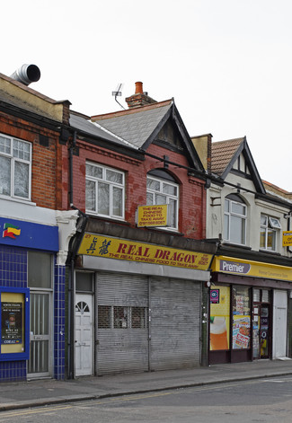 More details for 27 Ealing Rd, Brentford - Retail for Rent