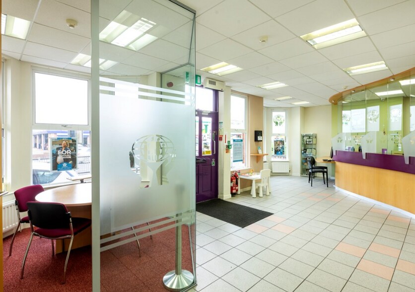 171-173 Upper Newtownards Road, Belfast for sale - Interior Photo - Image 3 of 17