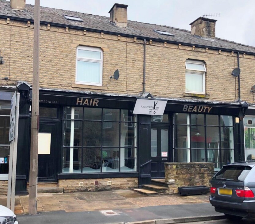 68-70 Huddersfield Rd, Elland for sale Primary Photo- Image 1 of 1