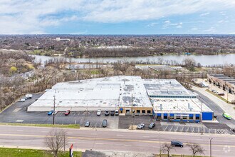 801-805 N State St, Elgin, IL - AERIAL map view - Image1
