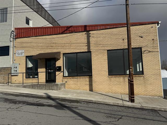 205 10th St, Fairmont, WV for sale - Building Photo - Image 2 of 30