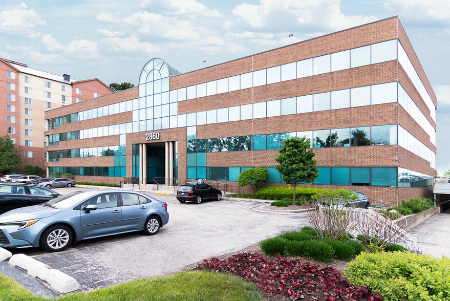 2860 S River Rd, Des Plaines, IL to rent - Building Photo - Image 2 of 8