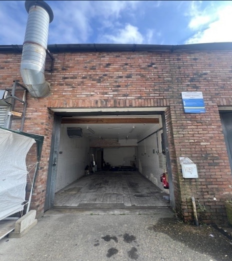 2-10 Rangemoor Rd, London to rent - Building Photo - Image 2 of 2