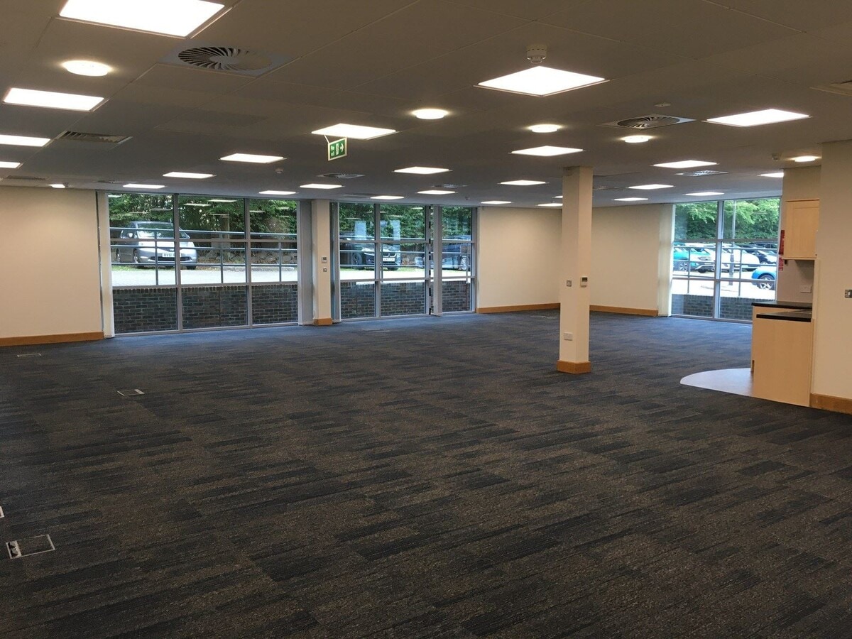 Fareham, HAM PO15 7FJ - Unit 5 - - Interior Photo - Image 2 of 3