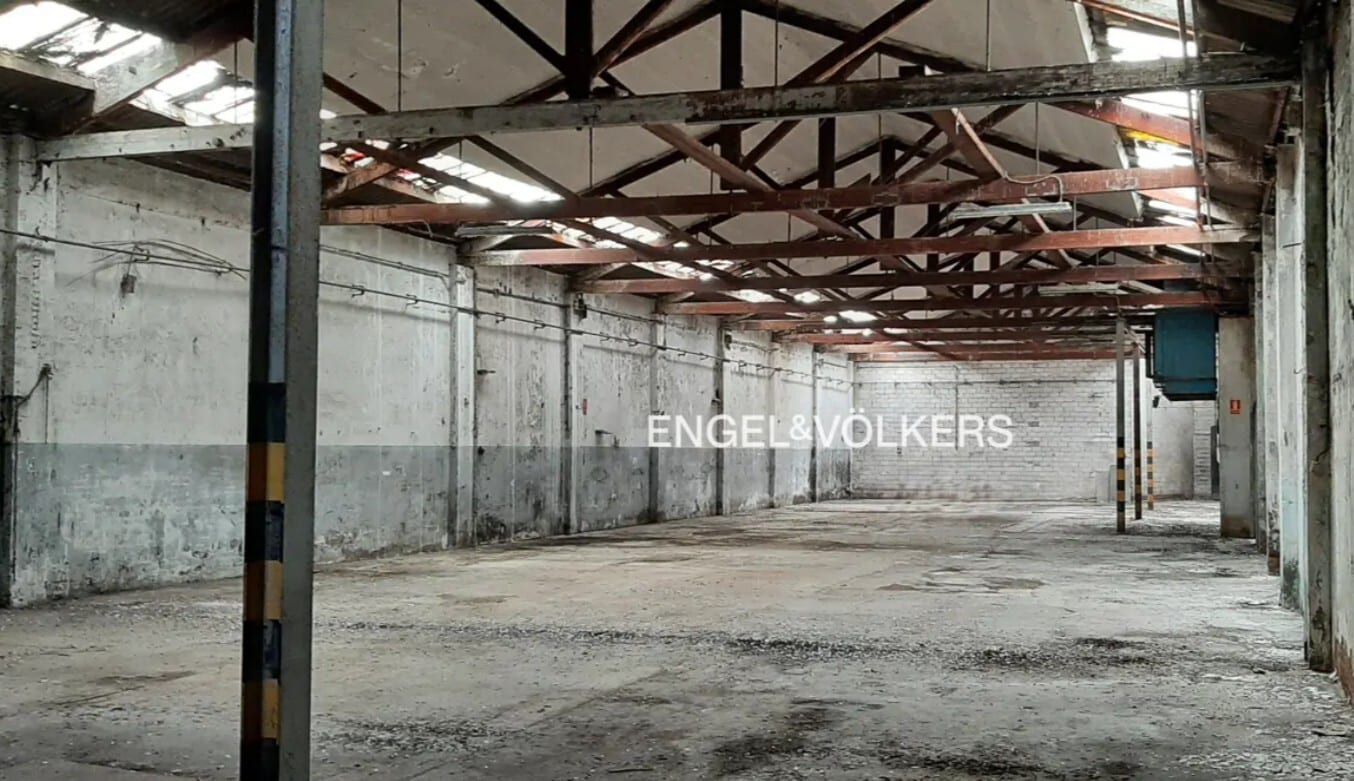 Industrial in Sabadell, Barcelona to rent Primary Photo- Image 1 of 6