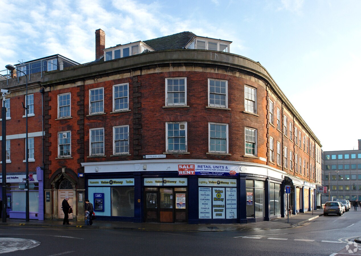 Cleveland St, Doncaster DN1 3EH UK