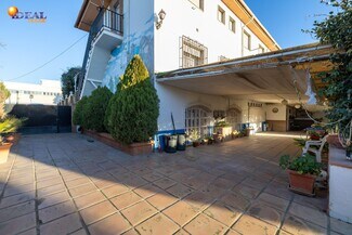 More details for Camino de Purchil, 1, Granada - Retail for Sale