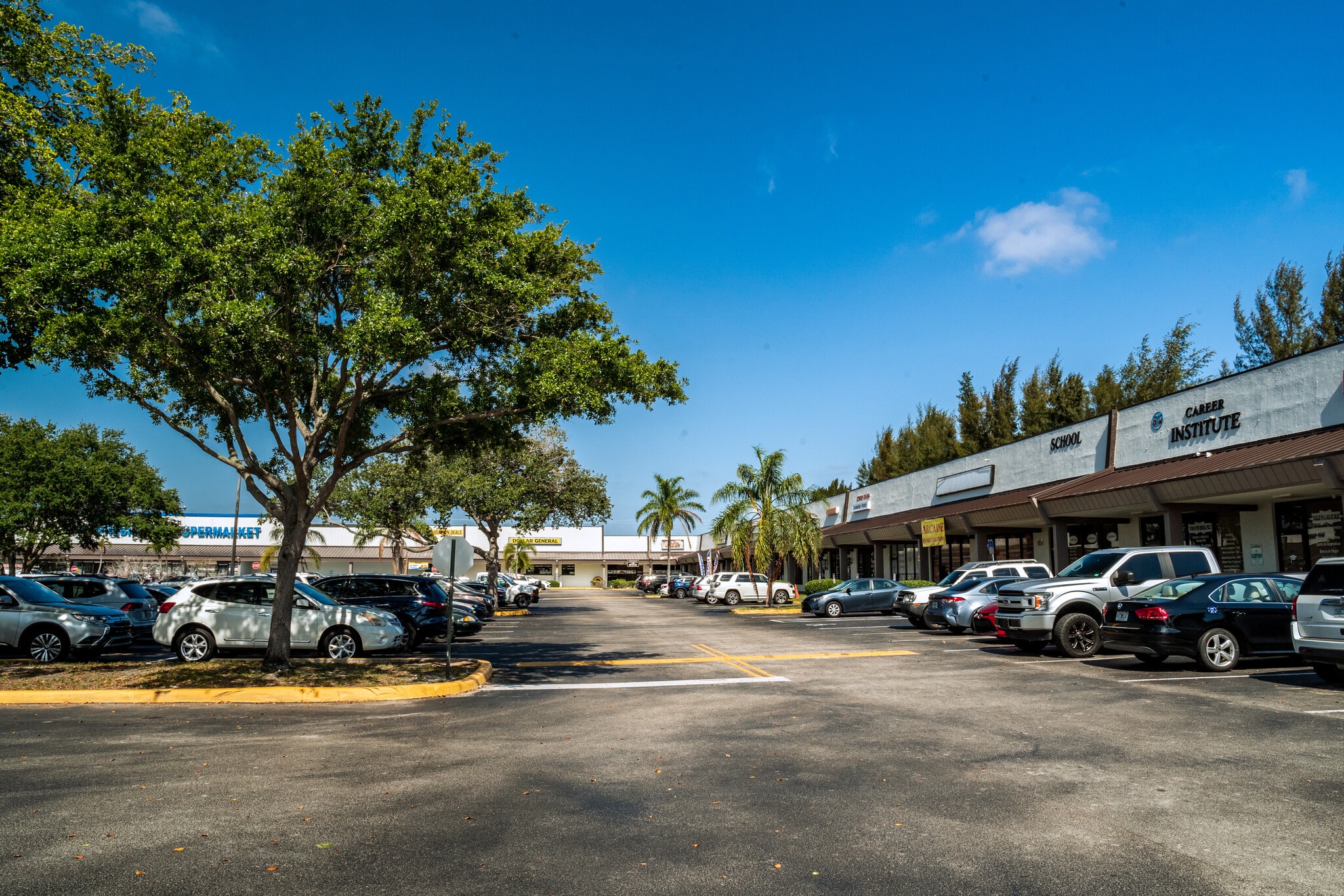 4631-4645 Gun Club Rd, West Palm Beach, FL to rent Building Photo- Image 1 of 10