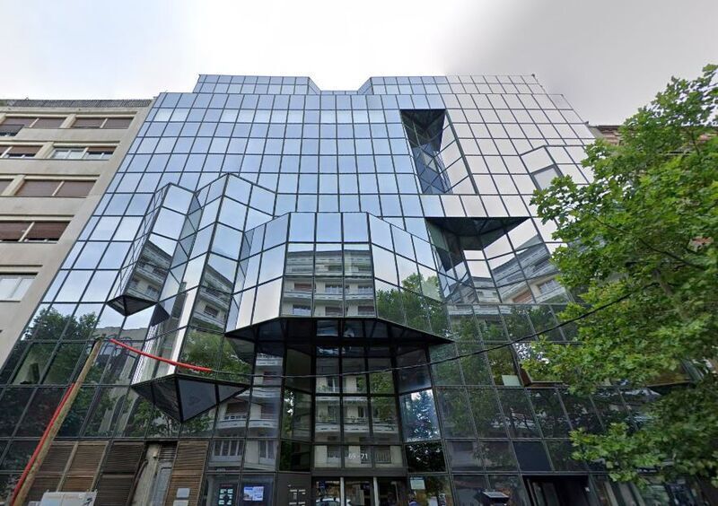 69 Bis Avenue Pierre Grenier, Boulogne-Billancourt to rent - Building Photo - Image 1 of 6
