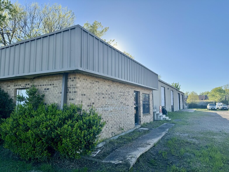 2190 S Church St, Paris, TX for sale - Building Photo - Image 3 of 10