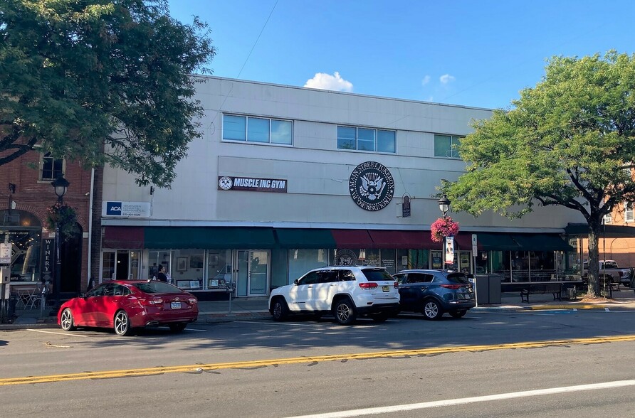 612 Main St, Stroudsburg, PA for rent - Building Photo - Image 2 of 16