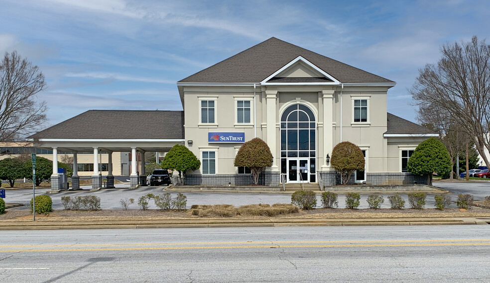 350 E Henry St, Spartanburg, SC for rent - Building Photo - Image 1 of 3